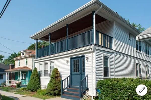 1st image of 122-124 Hamden Cir