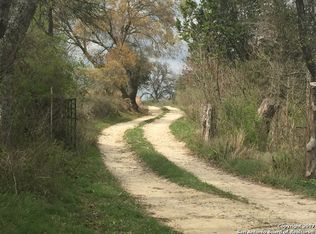 48 Old No 9 Hwy, Comfort, TX 78013