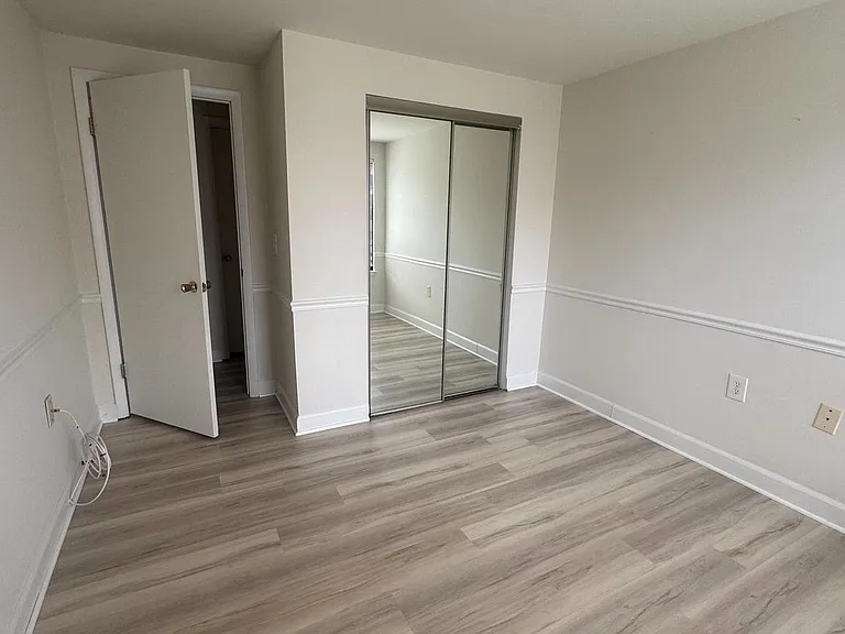 18001 Chalet Dr #19202 — Photo 28
