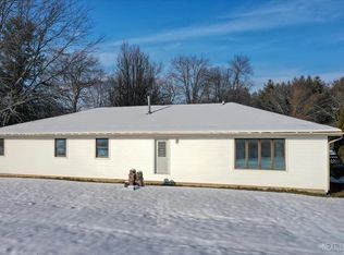 18802 McGuire Rd, Harvard, IL 60033