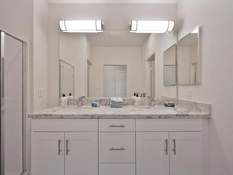 River Gate Townhomes — Photo 49