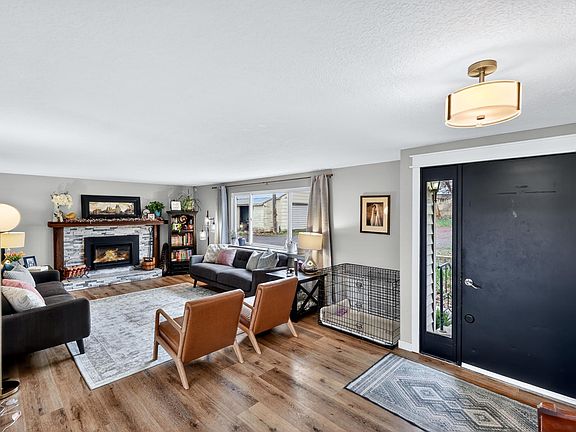 5th image of 27164 Gunning Rd N
