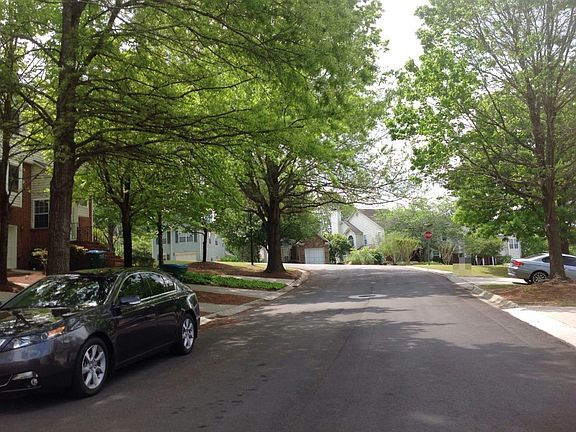 4th image of 4049 Oak Glenn Dr