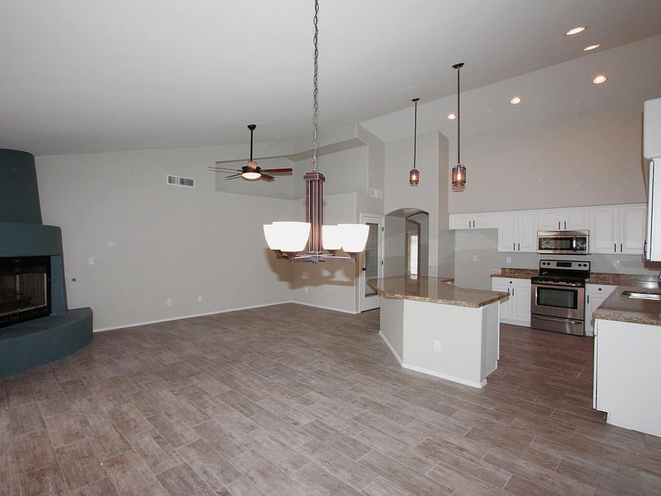 1st image of 11810 N Gray Eagle Ave