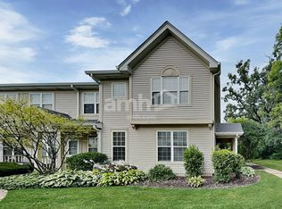 724 Morris Ct, Lakemoor, IL 60051