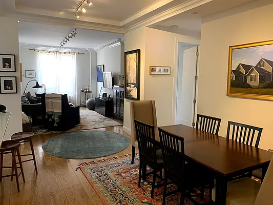 Rented by Rachel Realty | media 44