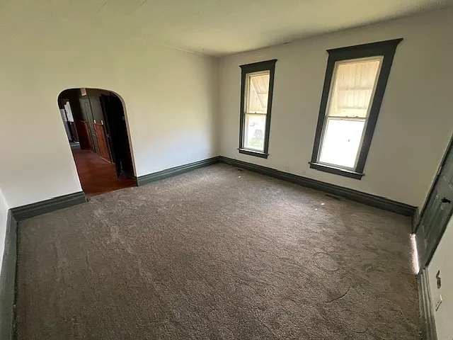 3303 Claremont Avenue - 2 — Photo 4
