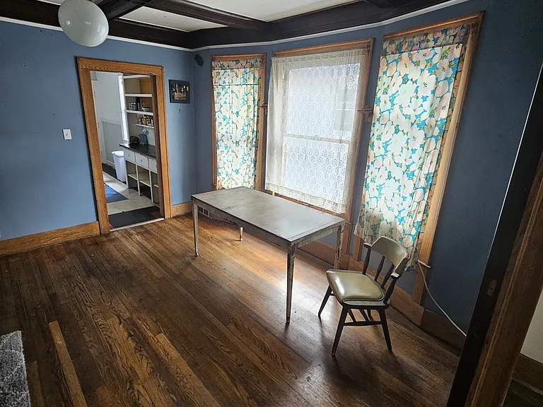 567 Hague St #567 — Photo 5