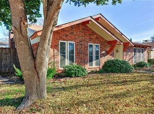 2805 Charter Oak Dr, Plano, TX 75074