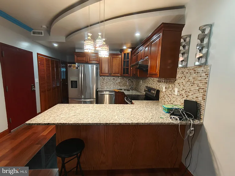 1106 Wallace St #B — Photo 5