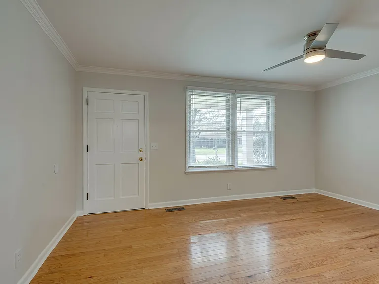 5413 Country Dr — Photo 5