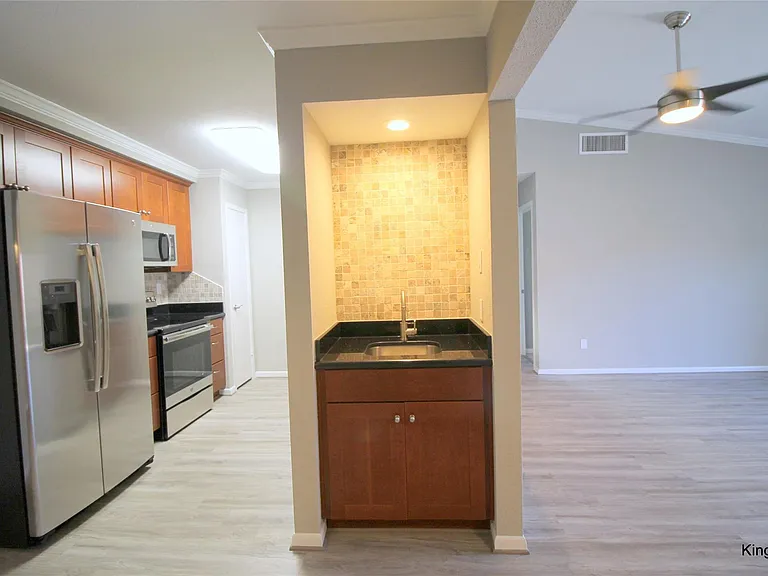 8100 Cambridge St #104 — Photo 10