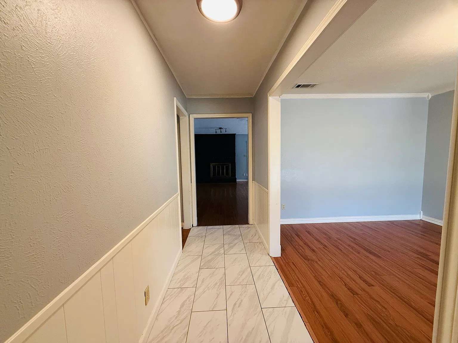 3 bed, 1871 sqft, $2,150 — Photo 2
