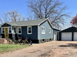 419 E 3rd St, Julesburg, CO 80737