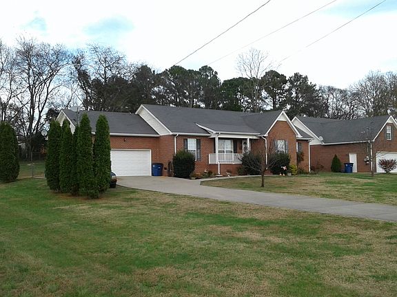 2nd image of 116 Brooklyn Cir