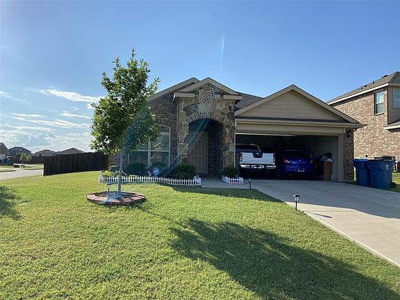 2nd image of 2801 Balleywood Dr