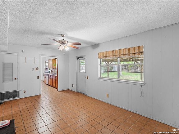 5th image of 3619 LAKEFIELD ST