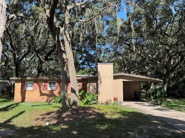 108 N 19th St, Fernandina Beach, FL 32034