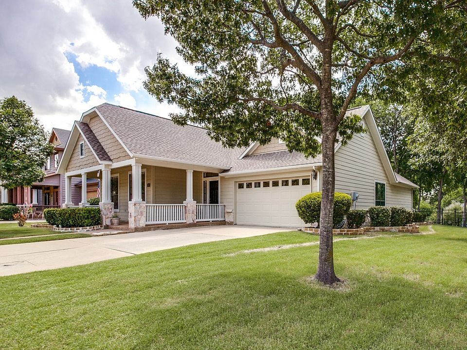 1st image of 1800 Victoria Cir