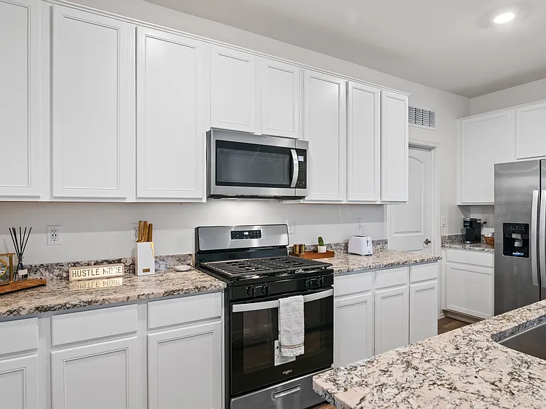 5648 W Tumacacori Trl — Photo 4