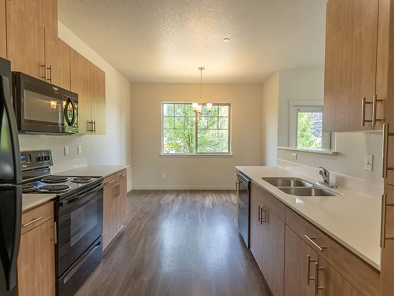 Sandyplace Apartment Homes — Photo 38