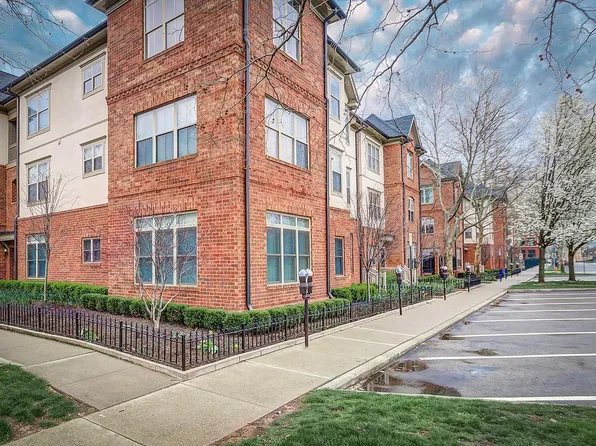 674 Park St, Columbus, OH 43215