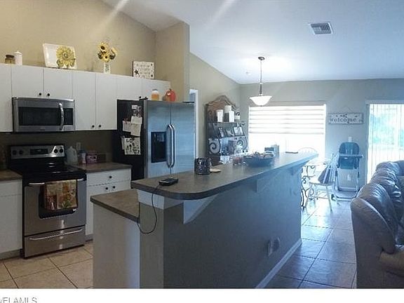 3rd image of 3142 Averill Blvd