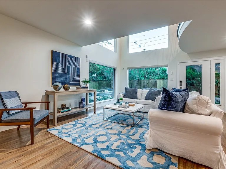 5908 Melshire Dr — Photo 23