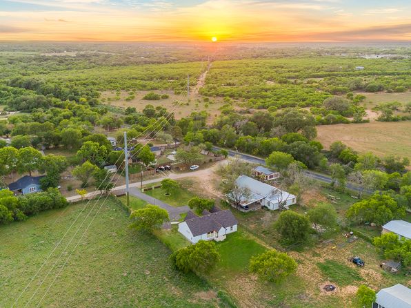 18262 Maureen Path, Lytle, TX 78052