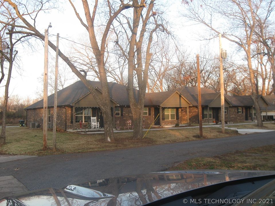 1st image of 421 S Cherokee Ave