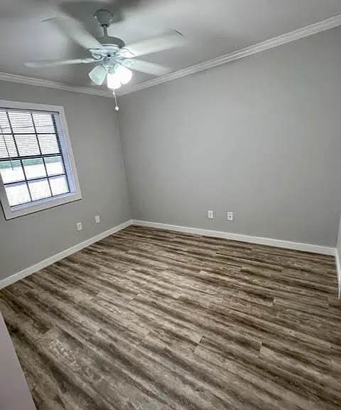 305 N Montevideo Ave — Photo 8