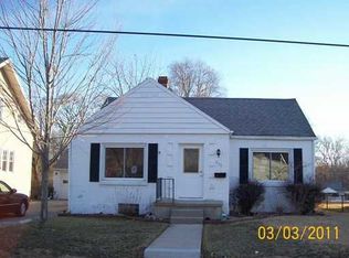 536 Riverside Dr, Piqua, OH 45356