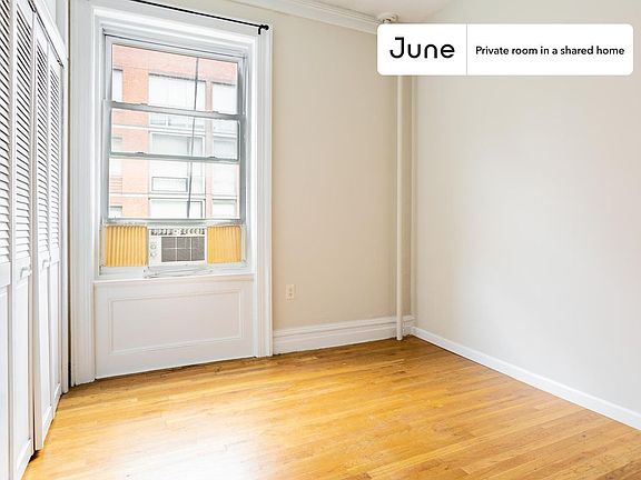 3rd image of 400 W 20th St #3N-C
