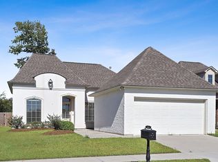 4868 Old Landing Dr, Baton Rouge, LA 70817