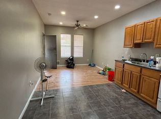 3371 Amber St #1, Philadelphia, PA 19134