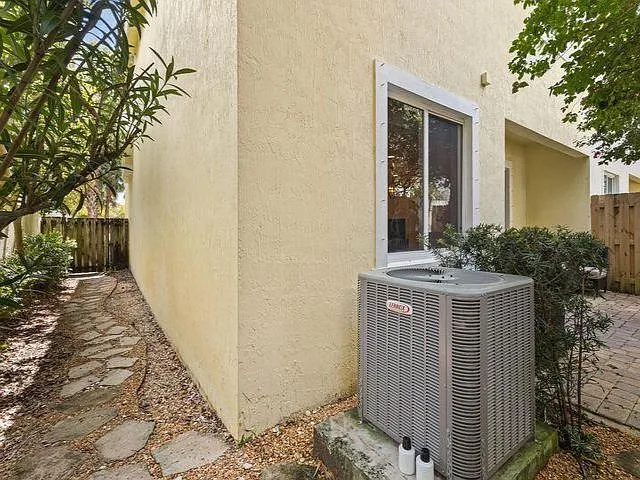1801 Coastal Bay Blvd — Photo 7