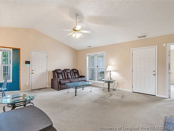 3rd image of 105 Walta Ct