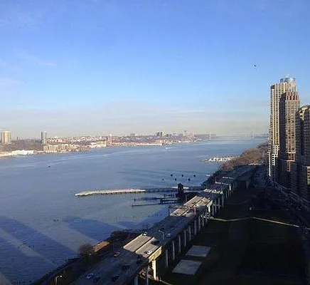 Sold by Douglas Elliman | media 26