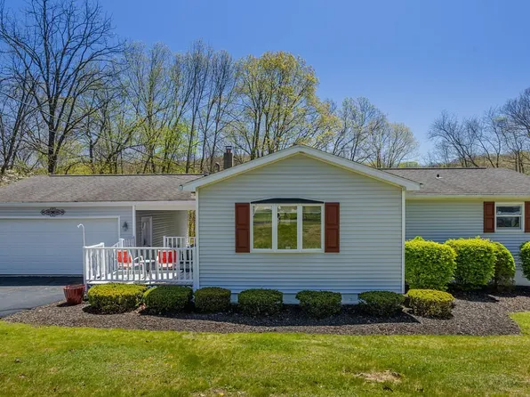 (undisclosed Address), Stroudsburg, PA 18360