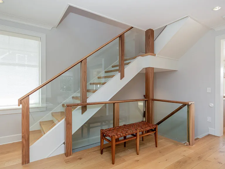 118 Burnett St — Photo 13