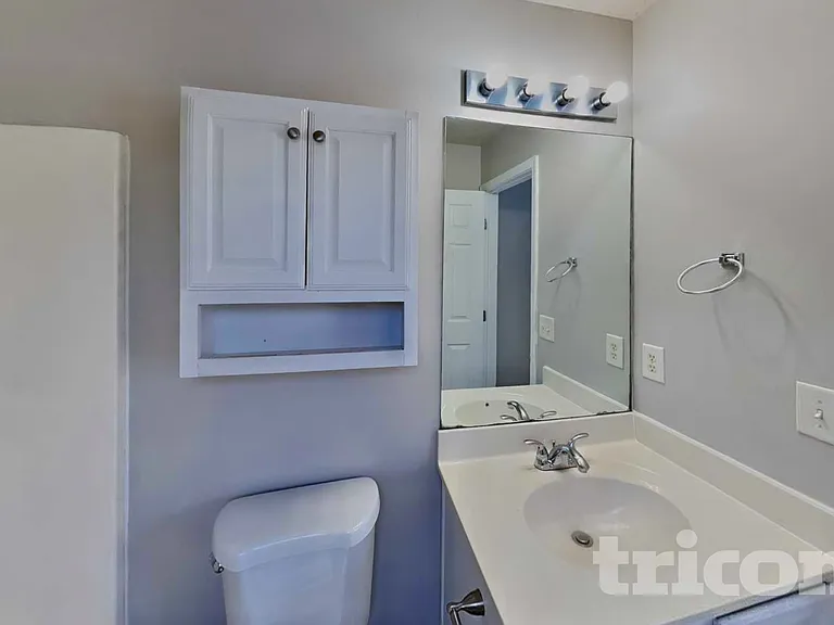 700 Holland Ridge Dr — Photo 8