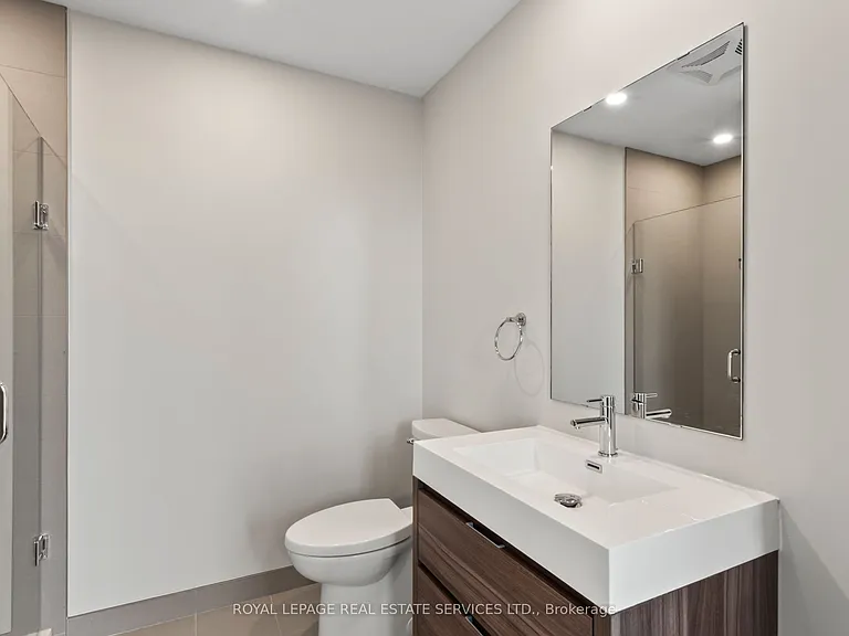 195 Hunter St E #610 — Photo 2
