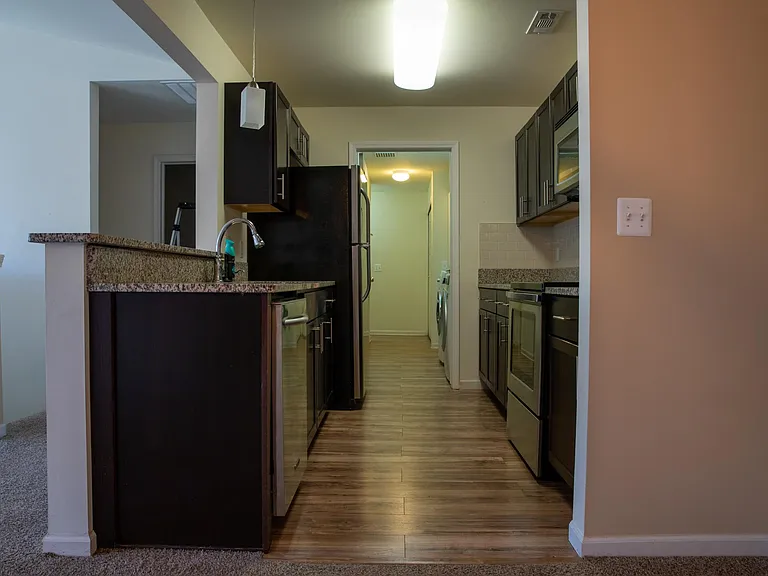 11874 Farmington Rd — Photo 12