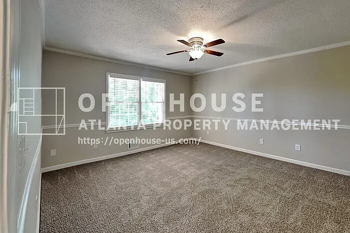 345 Deerwood Dr — Photo 12