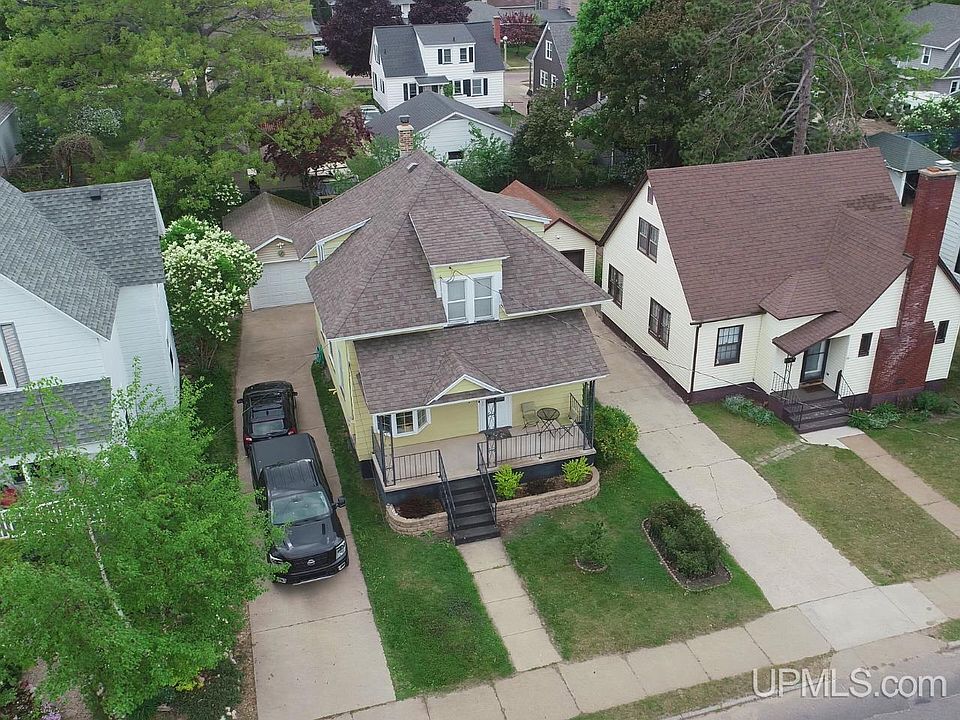 1st image of 1019 Pine St