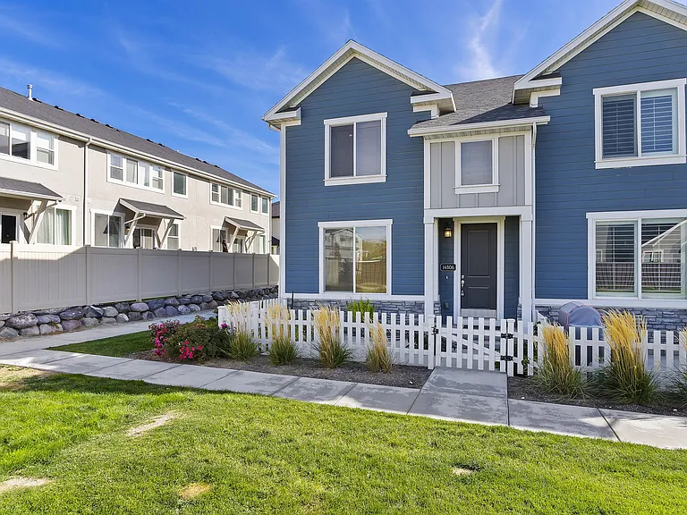 14806 S Queens Garden Ln — Photo 2