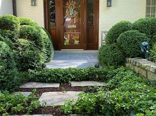 1245 Cooper Dr, Lexington, KY 40502