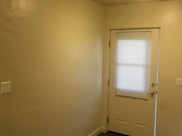 1701 Lake St #&-1704 — Photo 8