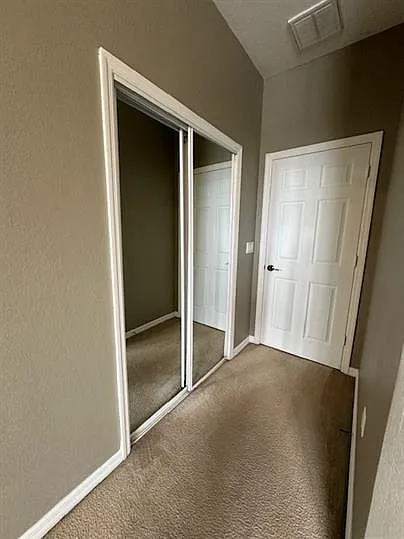 14732 Sutherland Ave — Photo 16