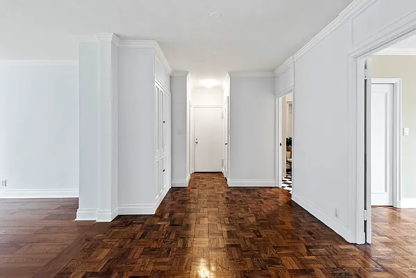 Rented by Compass | media 14